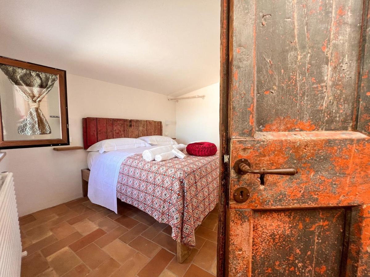 Dilà B&B&fashion store Assisi Phòng bức ảnh